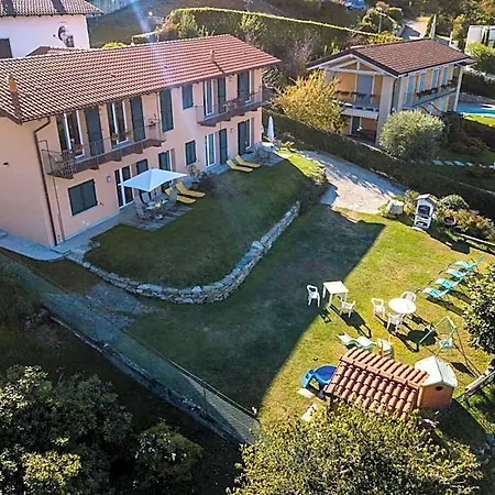Asia Apartment *